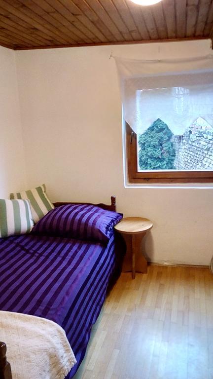 Guesthouse Nina SJJ Eksteriør bilde